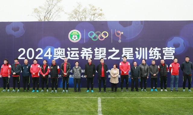 被c到喷水嗯h厨房交换视频