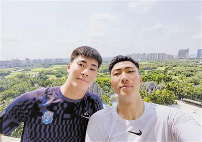 亚洲 色 图 清纯 制服
